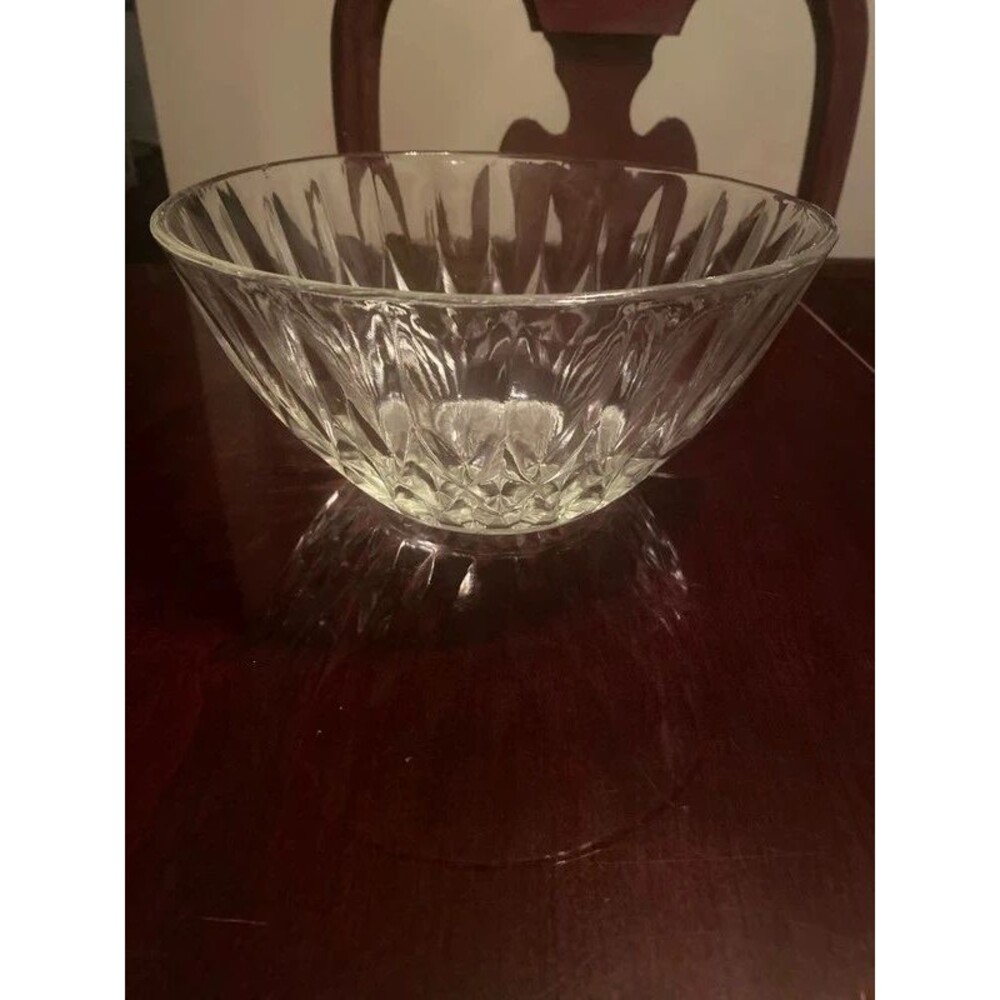 Clear glass bowl